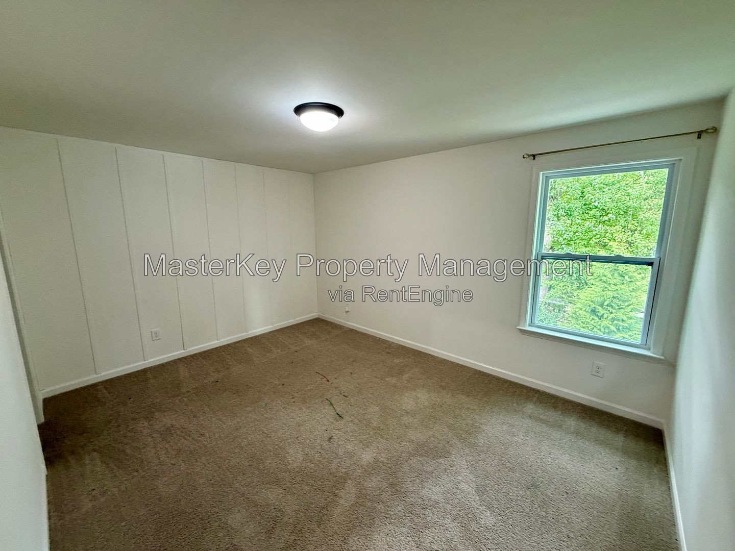 Spacious 4 Bedroom Single Family Located In Fuquay Varina NC!!! property image