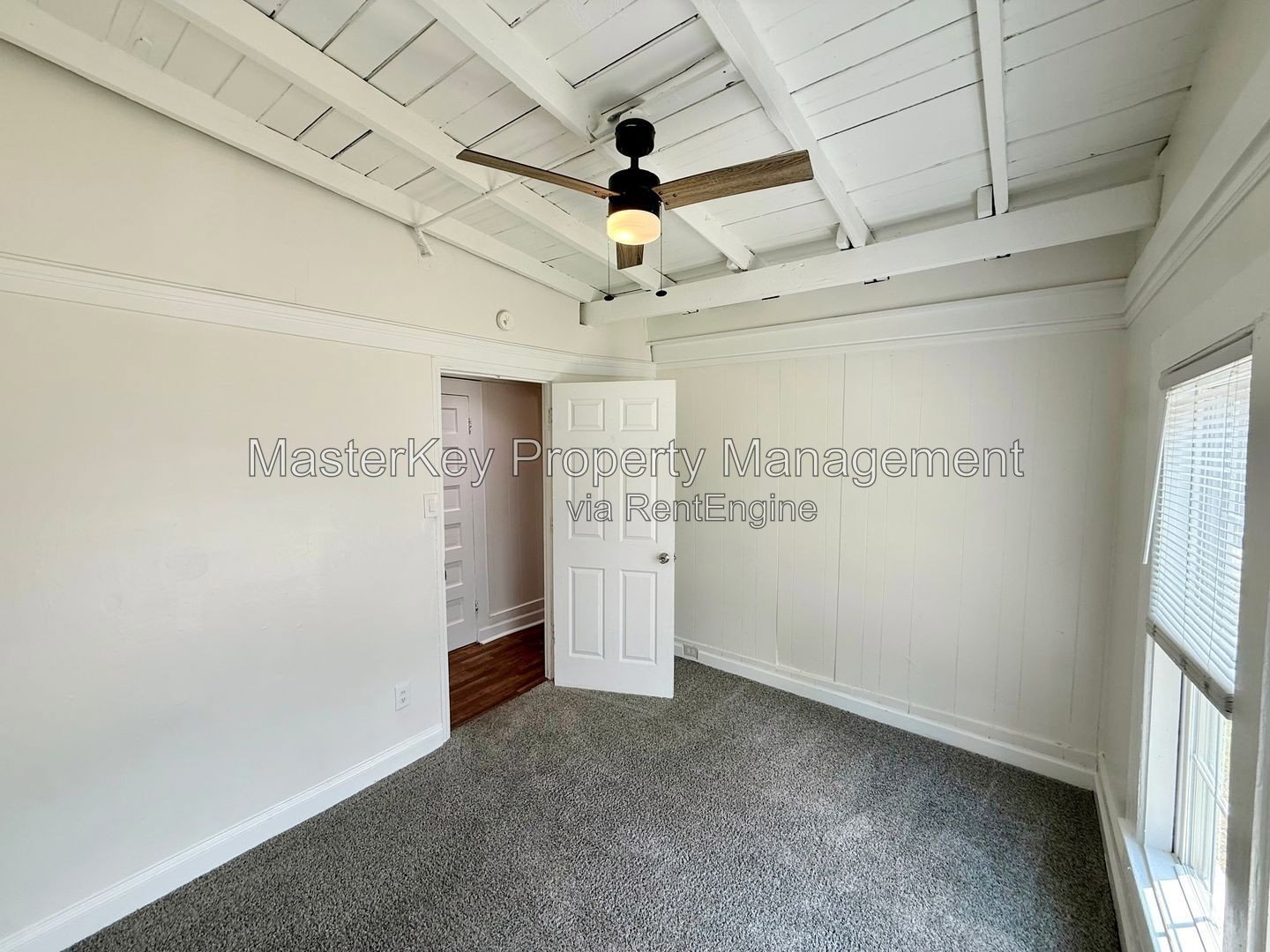 Inviting 2-Bedroom, 1 Bathroom Duplex in Durham, NC property image