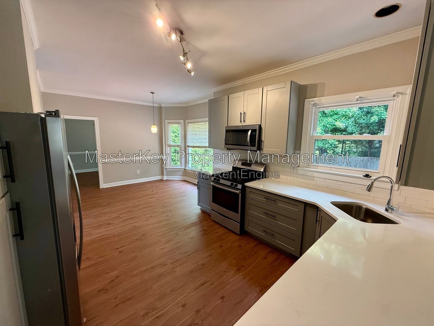 Spacious 5-Bedroom, 3 Bathroom Single-Family in Cary, NC property image