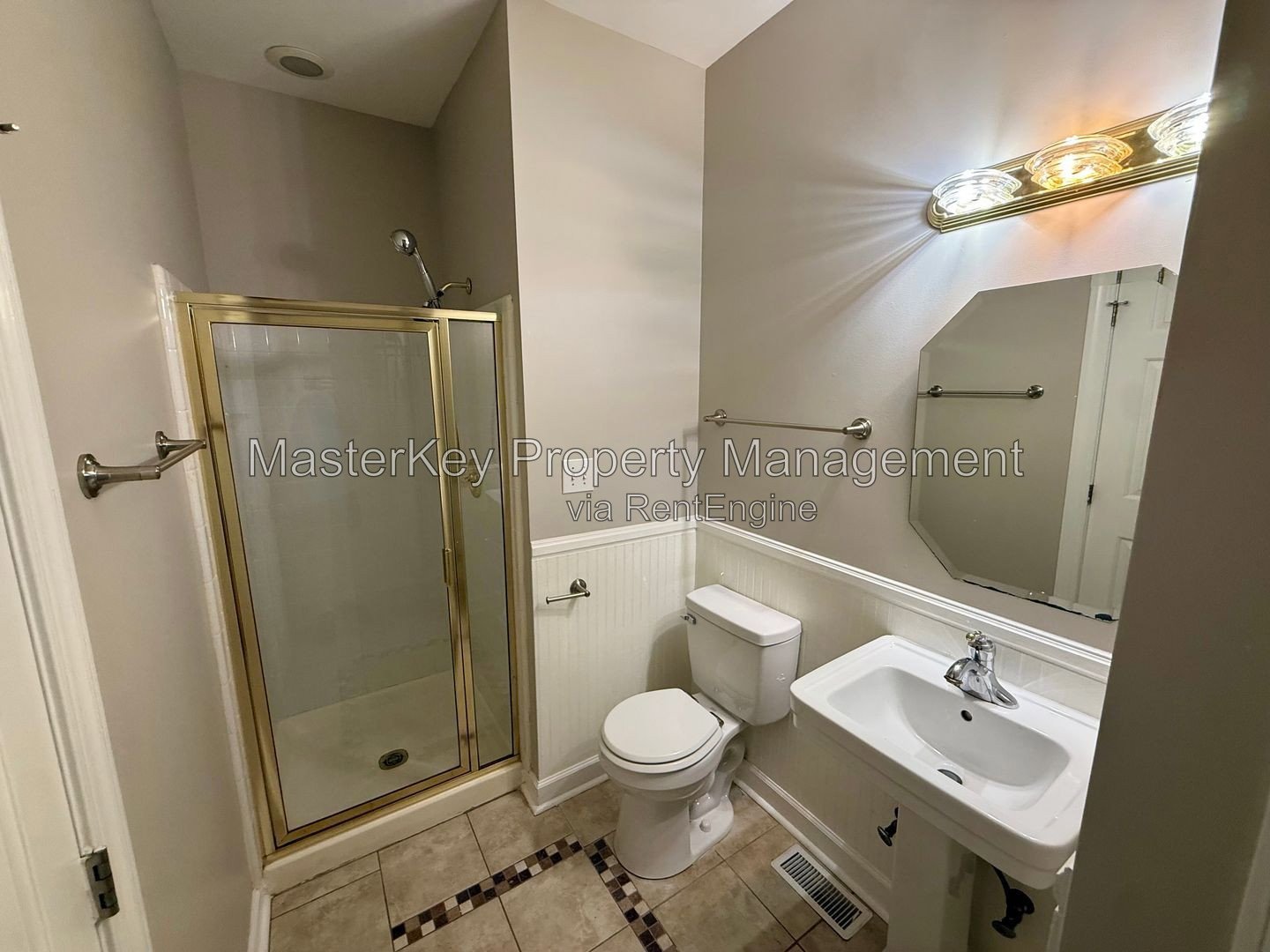Spacious 5-Bedroom, 3 Bathroom Single-Family in Cary, NC property image