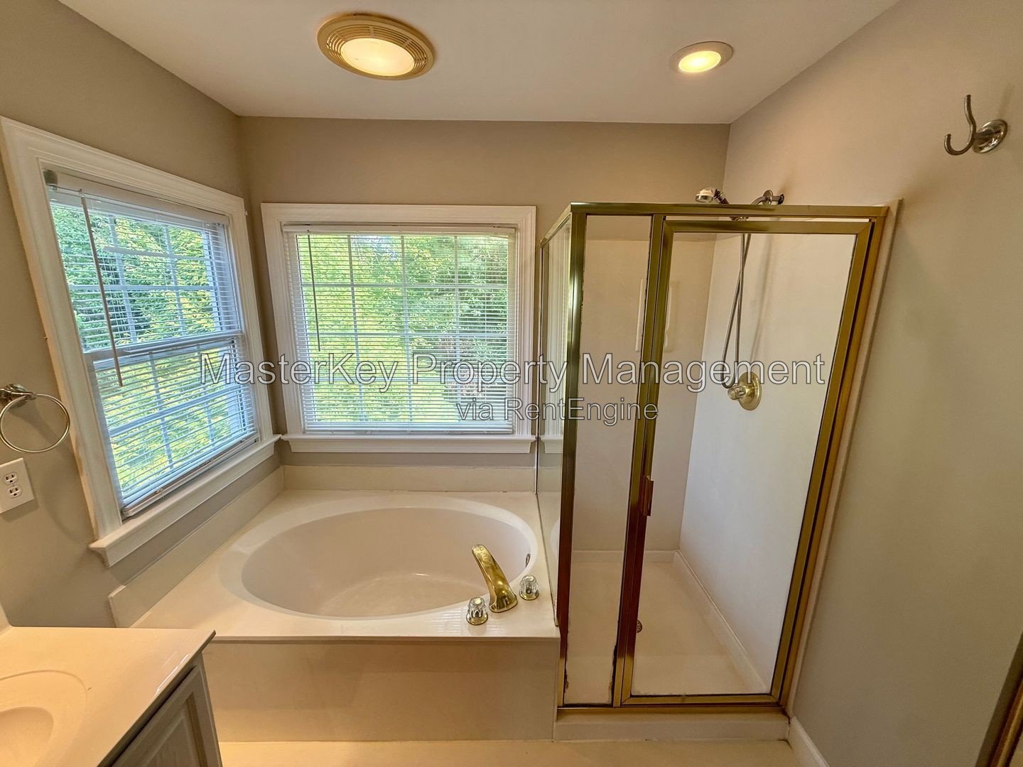 Spacious 5-Bedroom, 3 Bathroom Single-Family in Cary, NC property image