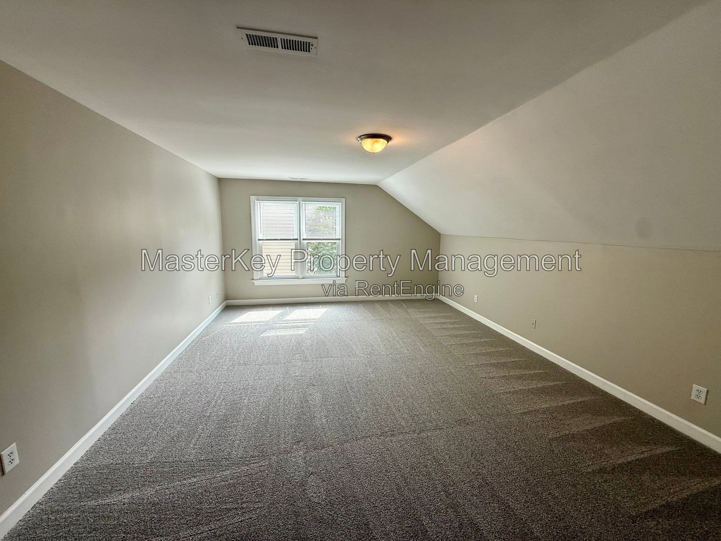 Spacious 5-Bedroom, 3 Bathroom Single-Family in Cary, NC property image