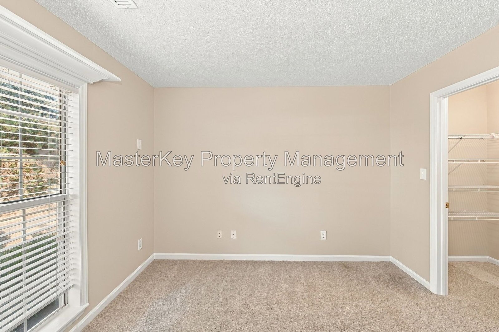 Charming 3-Bedroom, 2 Bathroom Single-Family in Holly Springs, NC property image