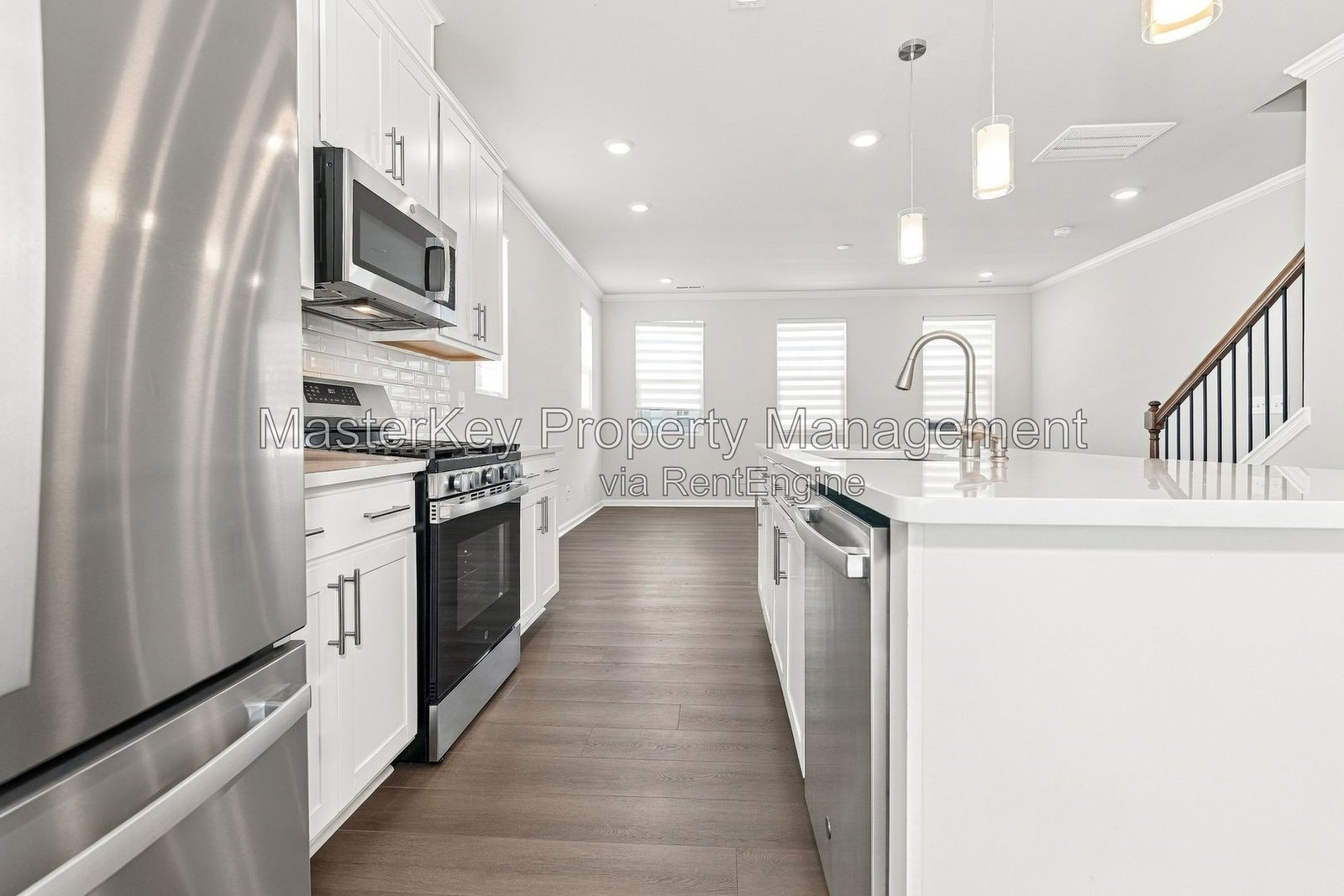Spacious 3 Bedroom Townhome Located In Apex NC!!! property image