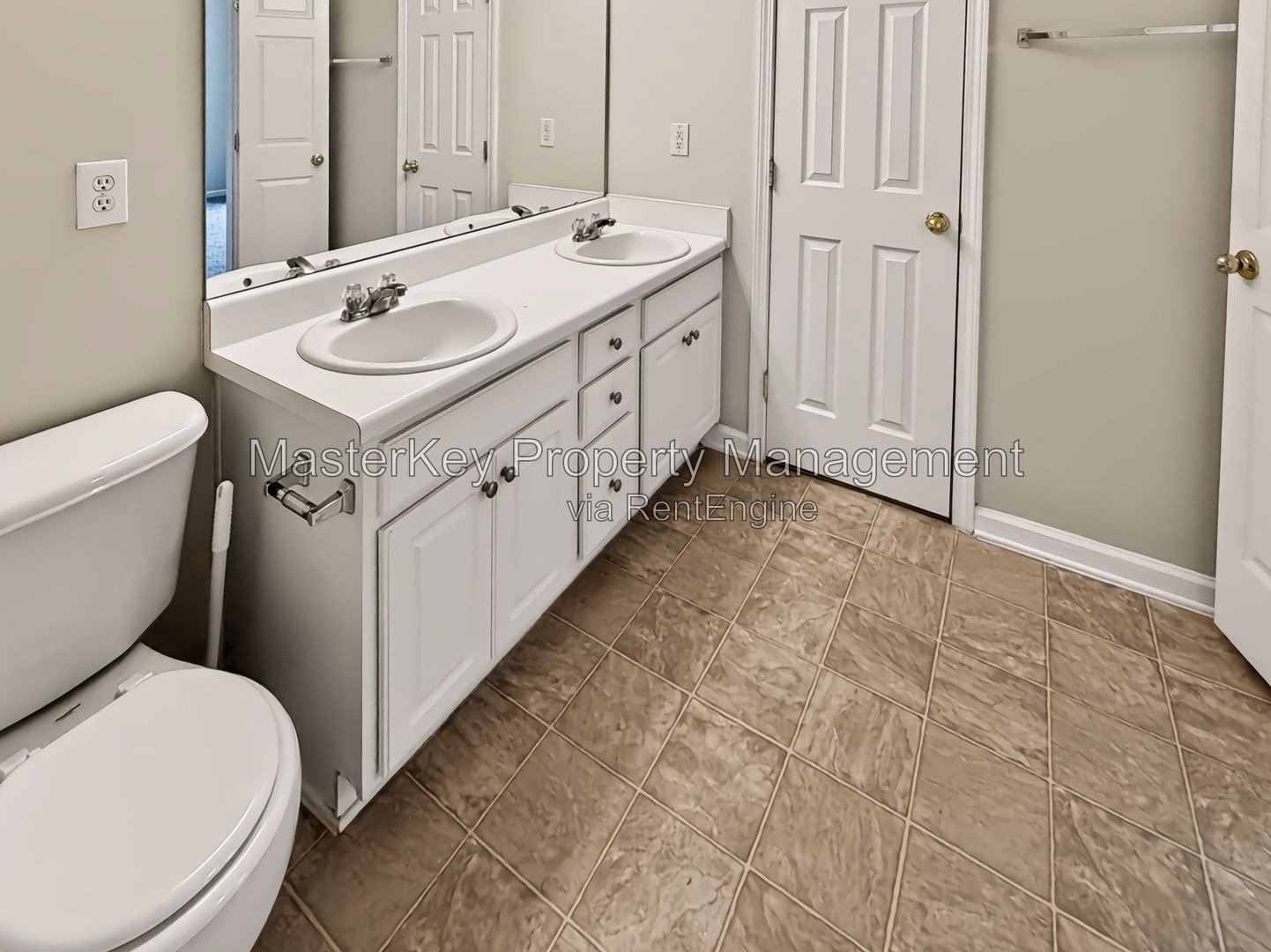 Charming 3-Bedroom, 2.5 Bathroom Townhome in Morrisville, NC property image