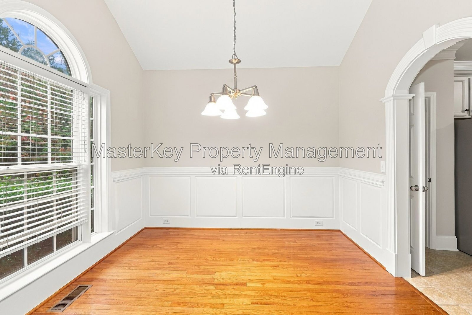 Charming 4-Bedroom, 2.5 Bathroom Single-Family in Holly Springs, NC property image