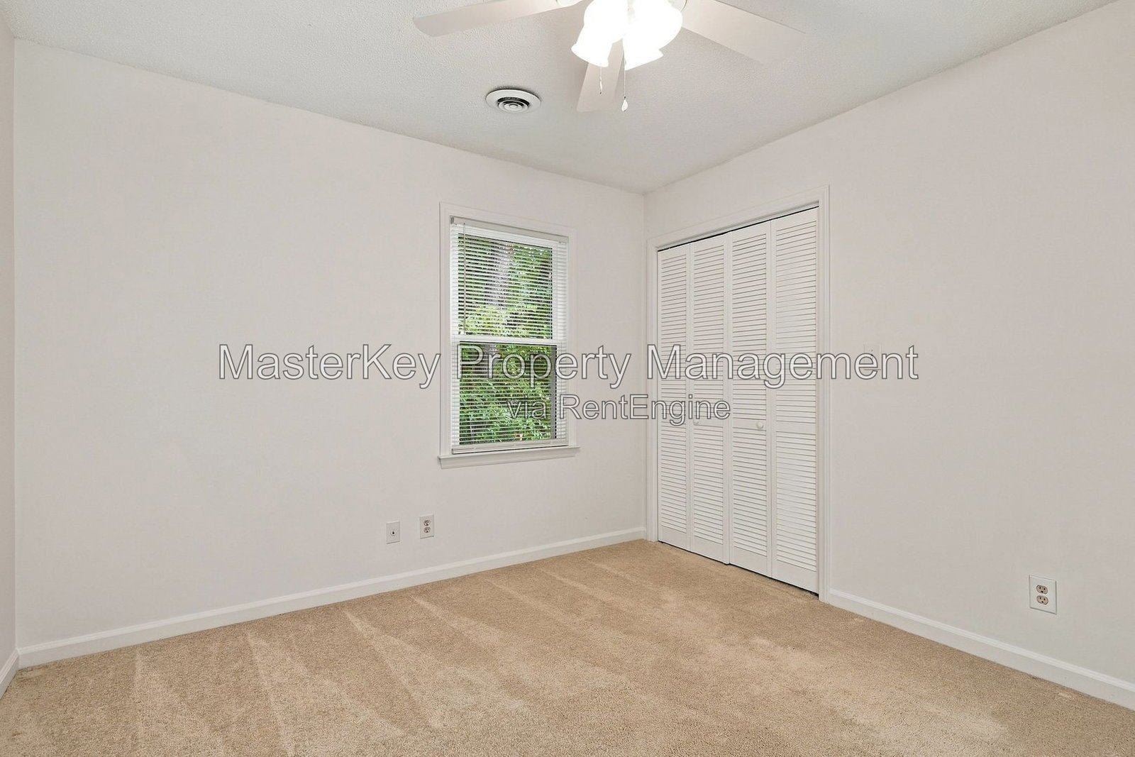 Charming 3-Bedroom, 2.5 Bathroom Single-Family in Raleigh, NC property image