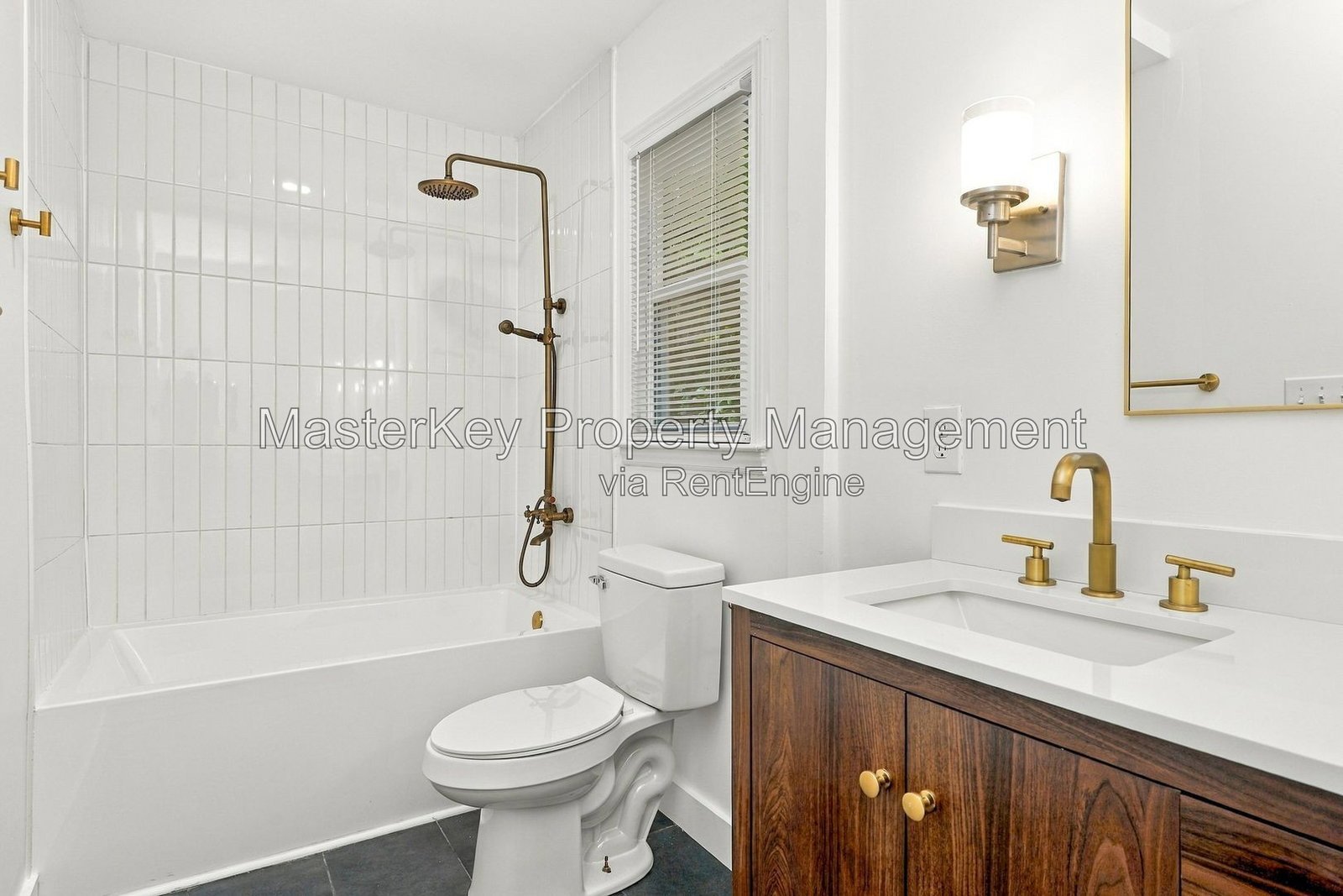 Charming 3-Bedroom, 2.5 Bathroom Single-Family in Raleigh, NC property image
