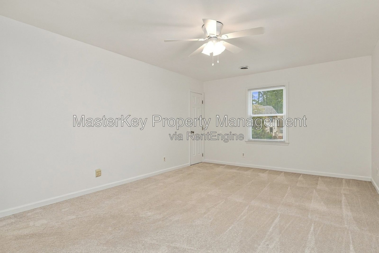 Charming 3-Bedroom, 2.5 Bathroom Single-Family in Raleigh, NC property image