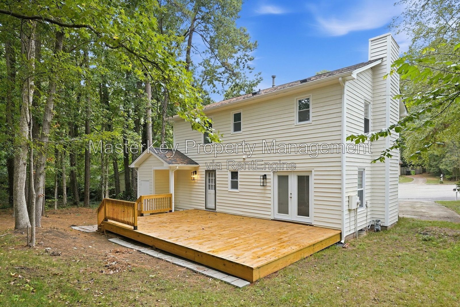 Charming 3-Bedroom, 2.5 Bathroom Single-Family in Raleigh, NC property image