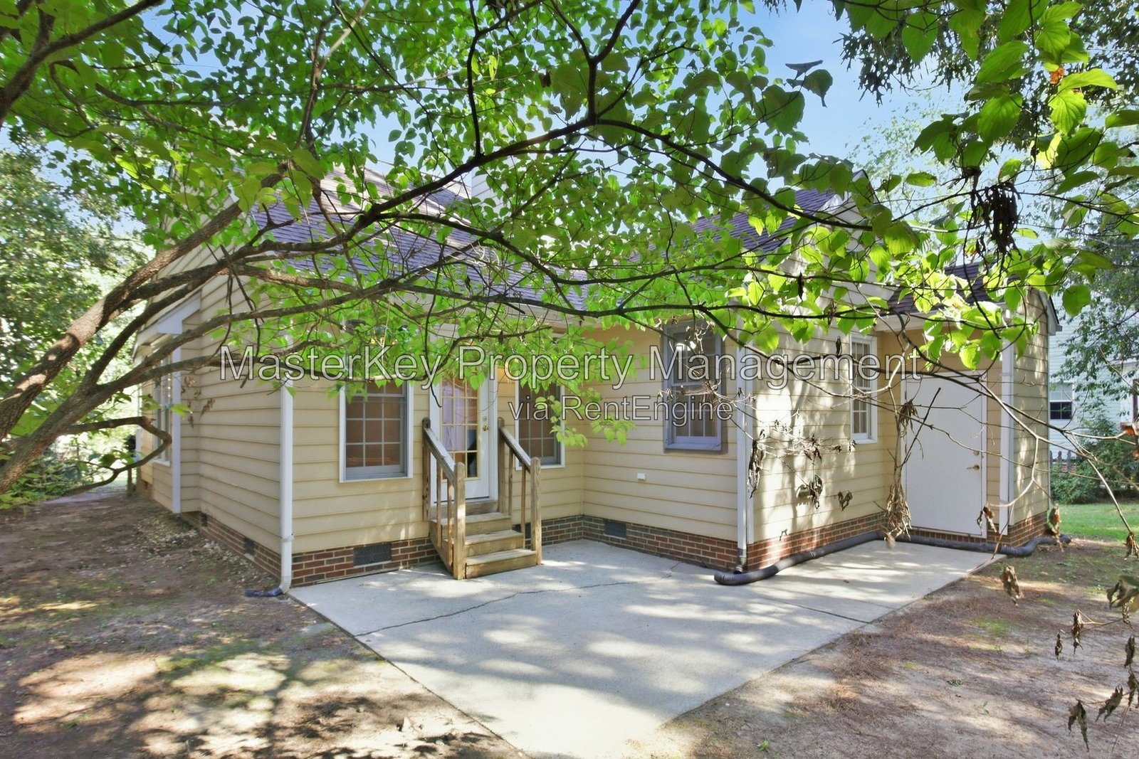Spacious 3 Bedroom Single Family Located In Raleigh NC!!! property image