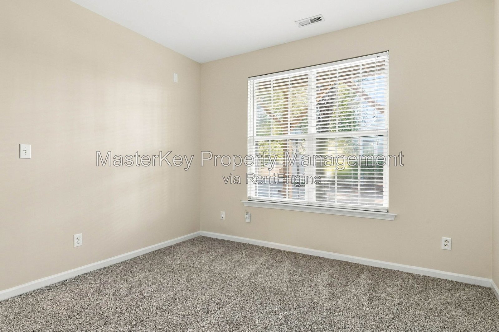 Charming 3-Bedroom, 3.5 Bathroom Townhome in Cary, NC property image