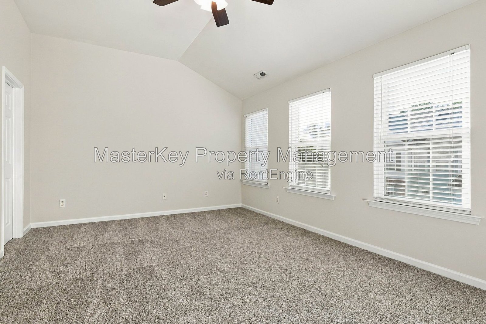 Charming 3-Bedroom, 3.5 Bathroom Townhome in Cary, NC property image