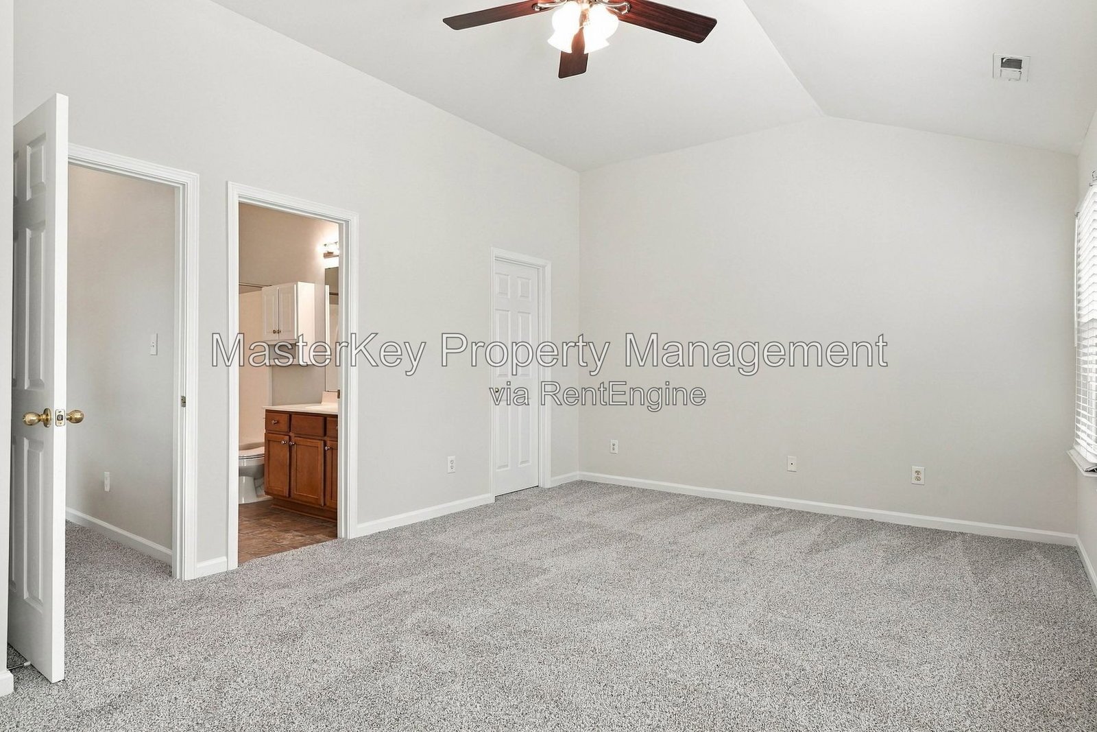 Charming 3-Bedroom, 3.5 Bathroom Townhome in Cary, NC property image