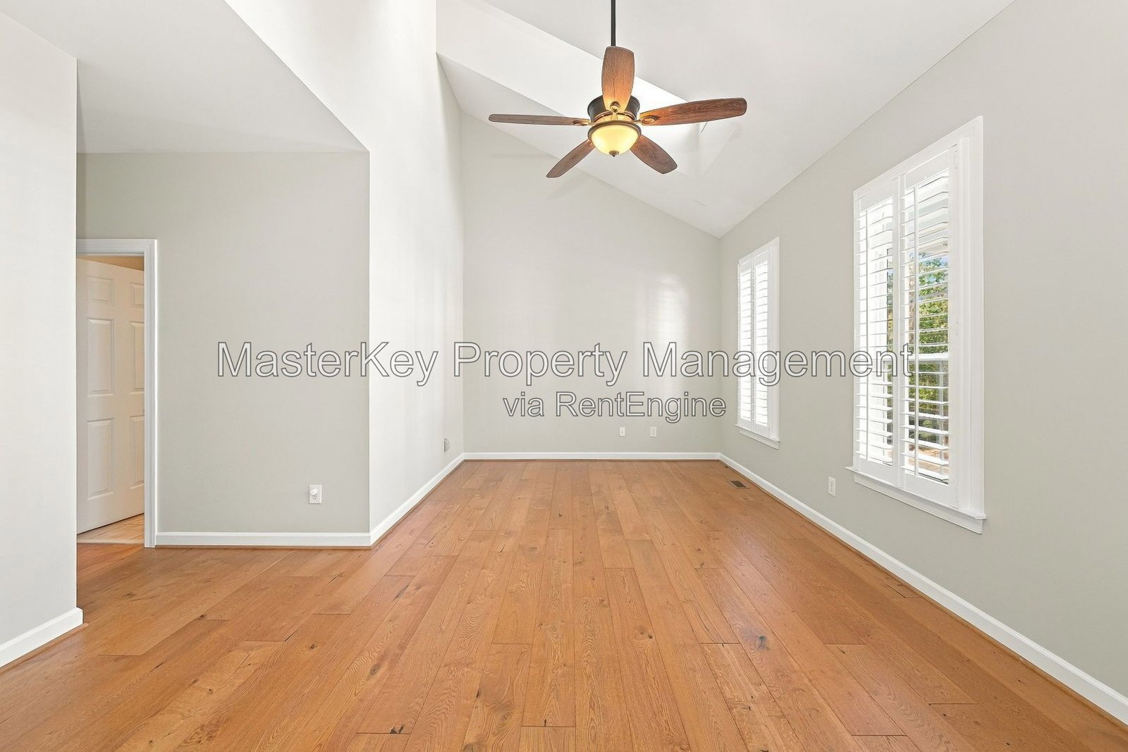 Spacious 4 Bedroom Townhome Located In Morrisville NC!!! property image