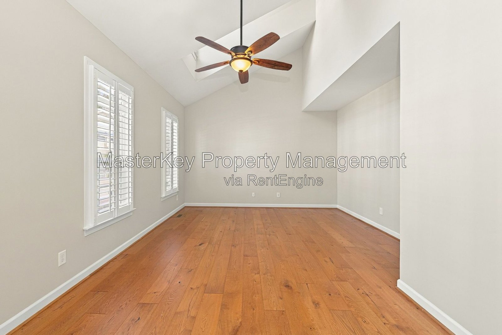 Spacious 4 Bedroom Townhome Located In Morrisville NC!!! property image