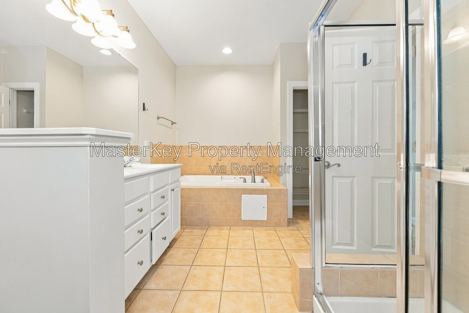 Spacious 4 Bedroom Townhome Located In Morrisville NC!!! property image