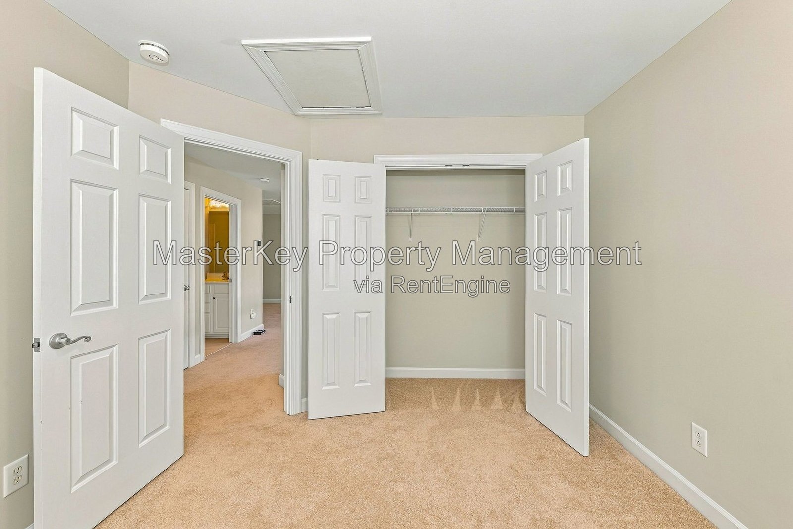 Spacious 4 Bedroom Townhome Located In Morrisville NC!!! property image