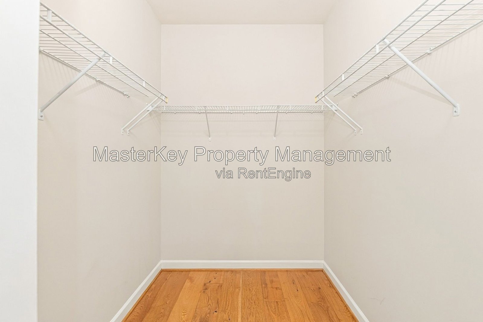 Spacious 4 Bedroom Townhome Located In Morrisville NC!!! property image