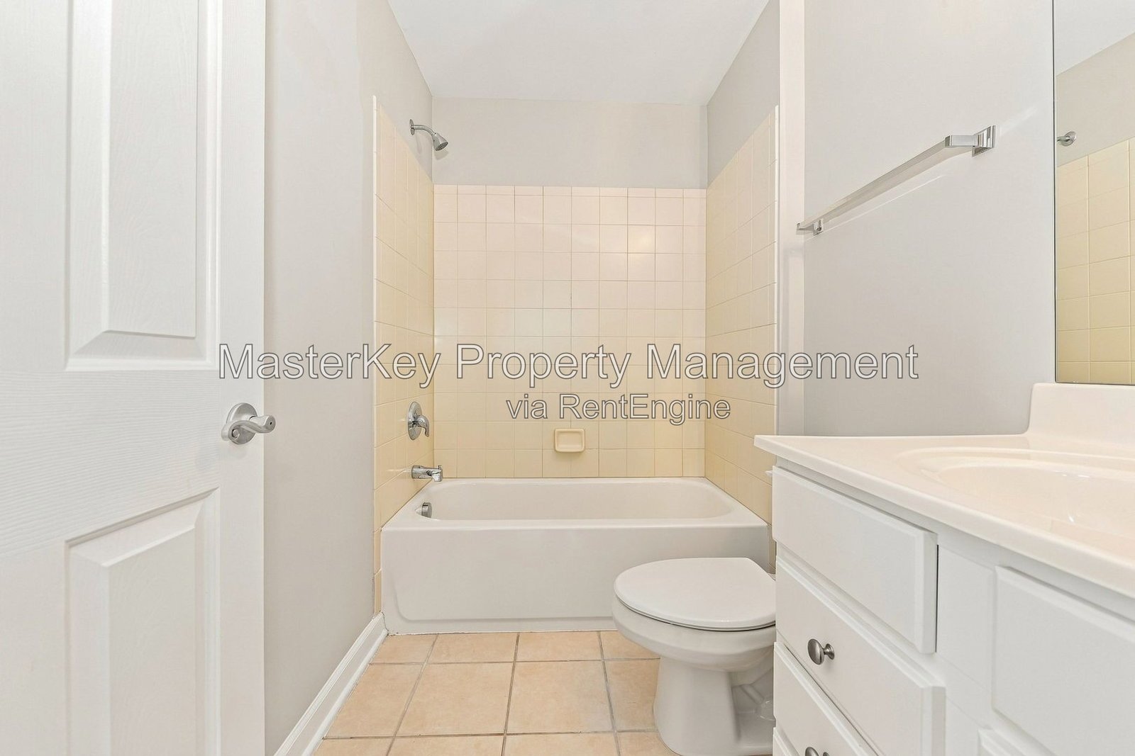 Spacious 4 Bedroom Townhome Located In Morrisville NC!!! property image