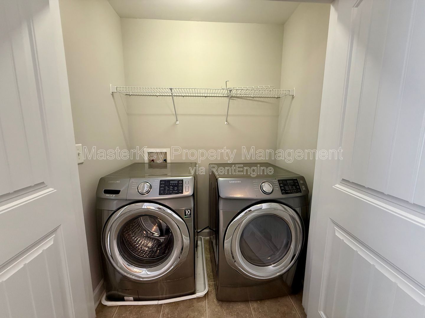 Inviting 3-Bedroom, 2.5 Bathroom Single-Family in Durham, NC property image