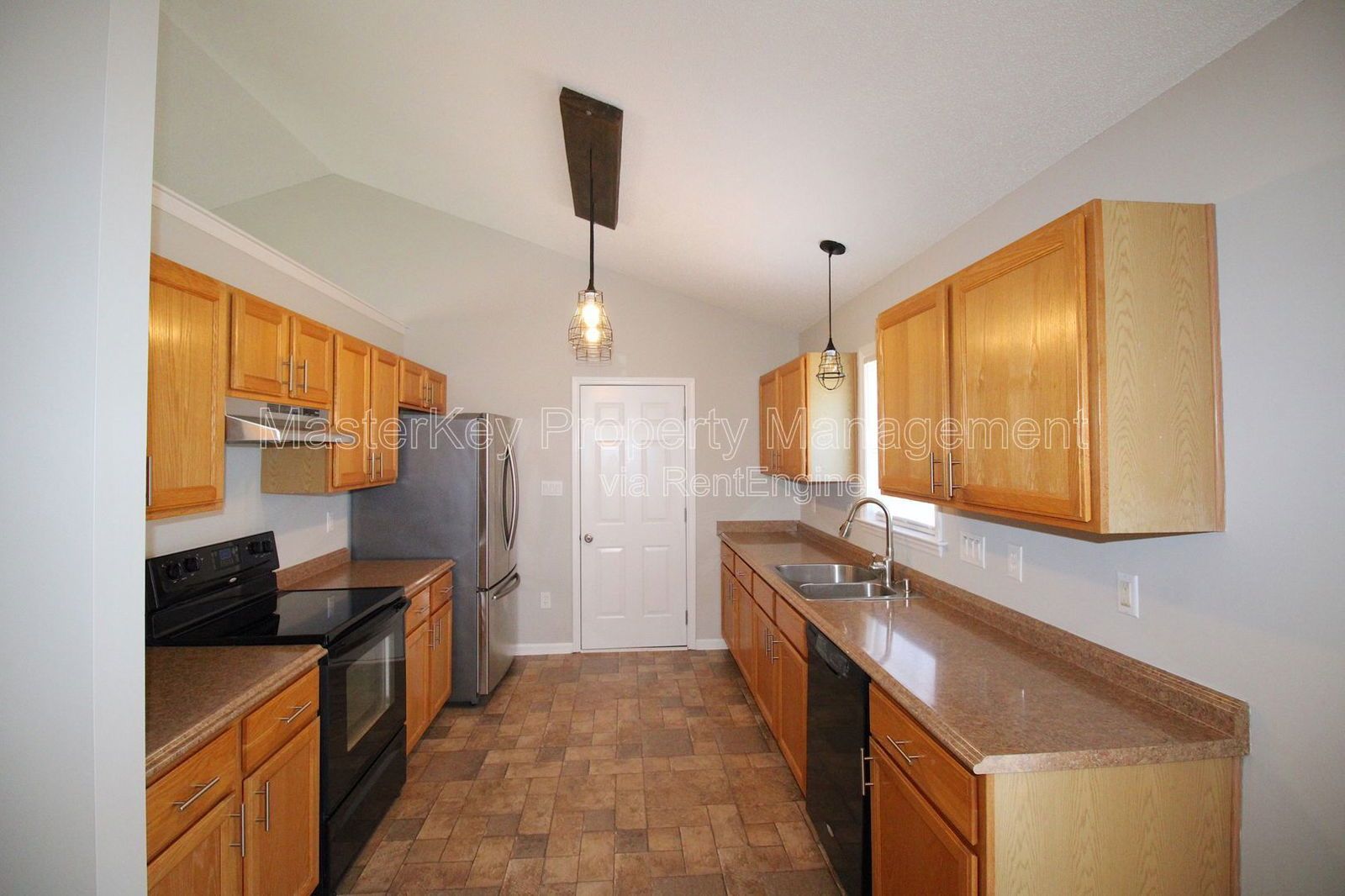 Beautiful 3 Bedroom Ranch Style Home in Holly Springs! property image