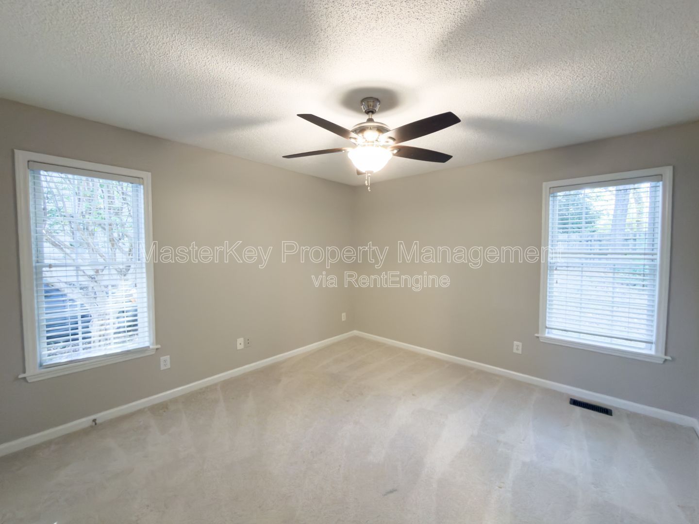 Adorable 4 Bedroom Home Near Downtown Wake Forest! property image