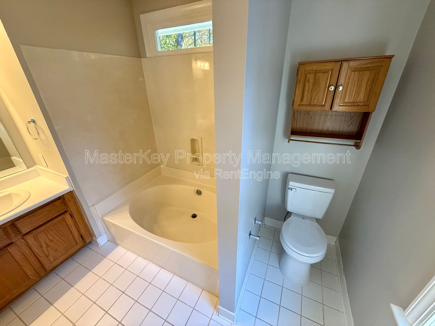 Inviting 3-Bedroom, 2.5 Bathroom Single-Family in Cary, NC property image