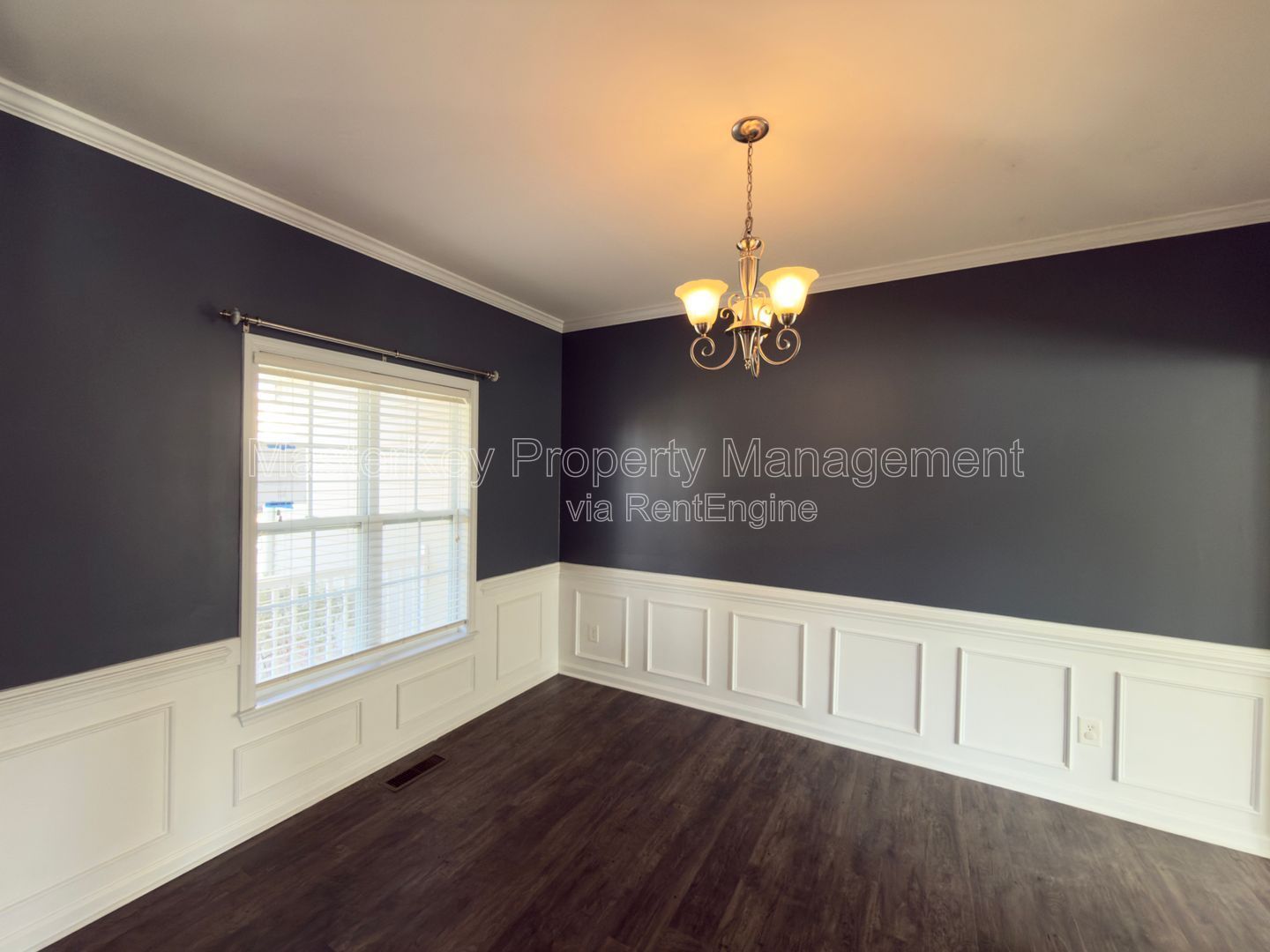 Scenic 4 Bedroom Home in Garner! Next to White Oak Shopping Center! property image