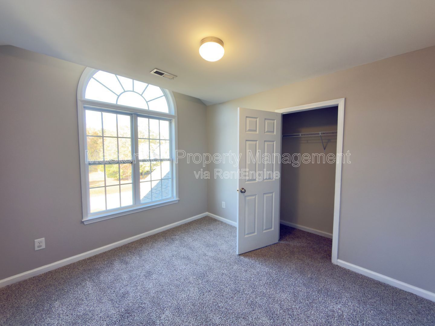 Scenic 4 Bedroom Home in Garner! Next to White Oak Shopping Center! property image