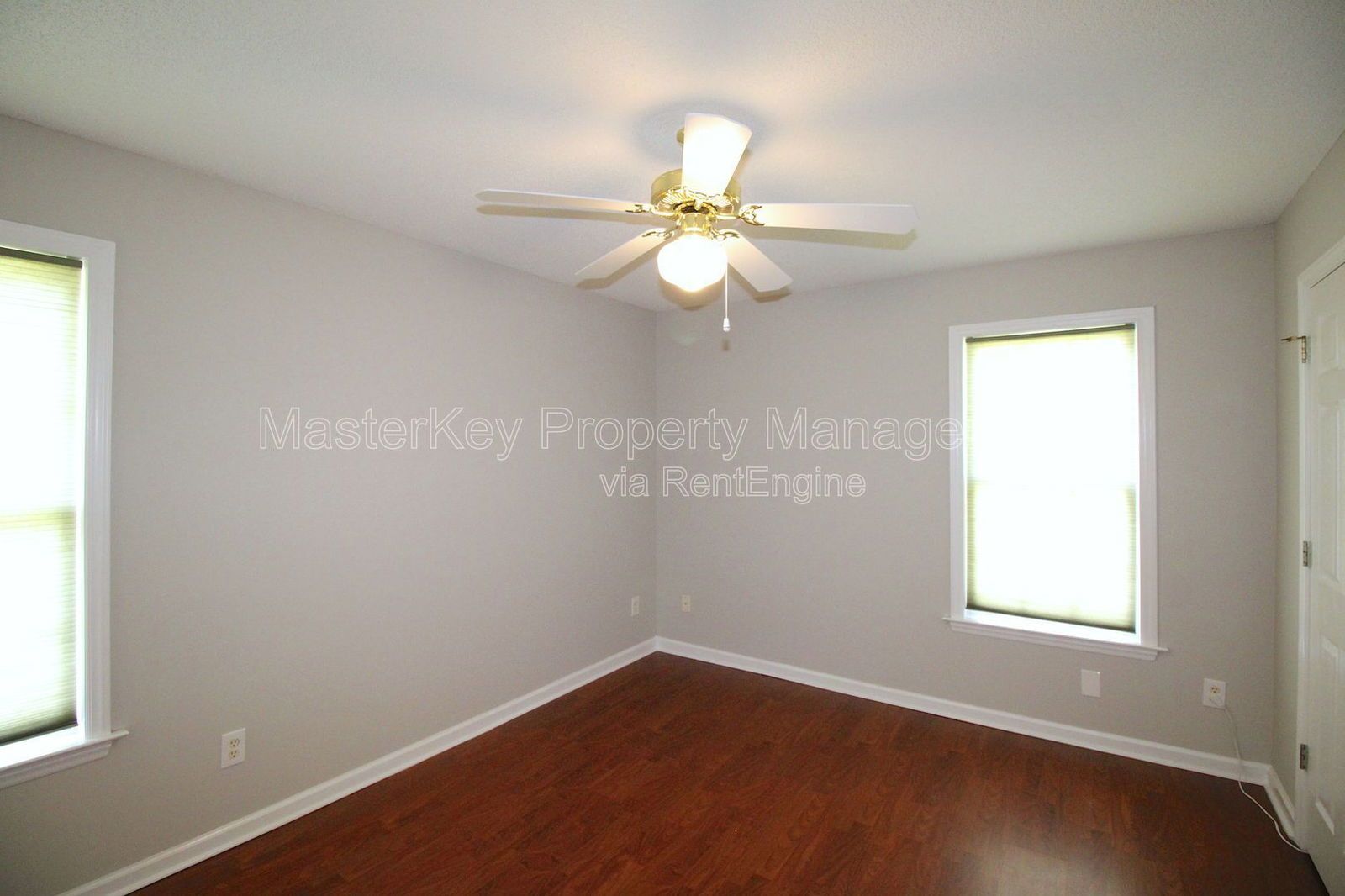 Beautiful 3 Bedroom Ranch Style Home in Holly Springs! property image