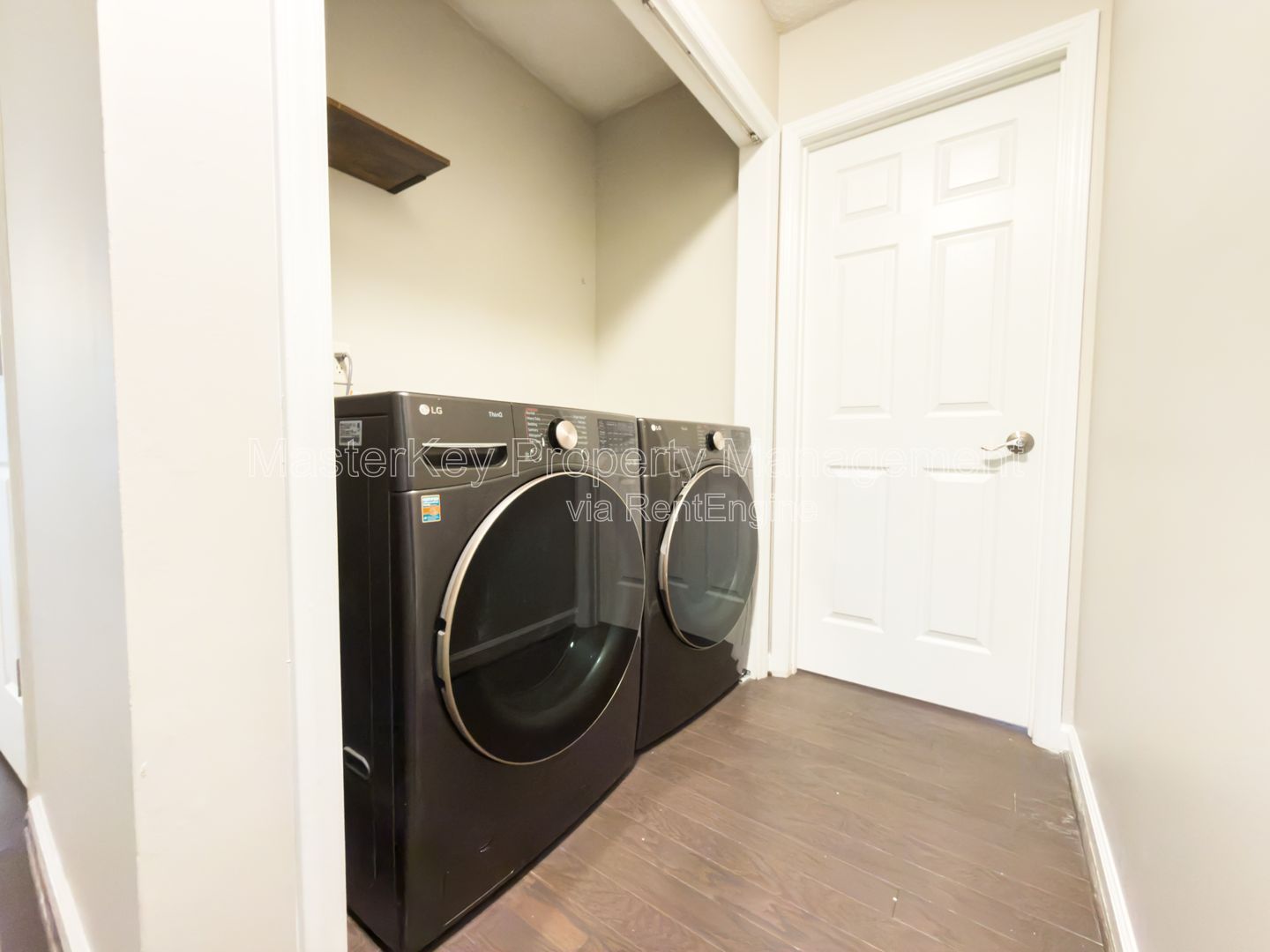 Adorable 4 Bedroom Home Near Downtown Wake Forest! property image