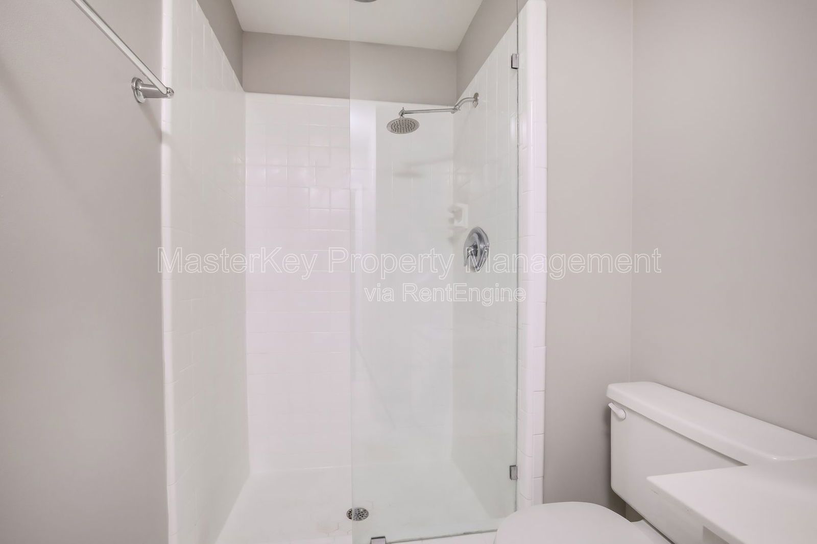 Spacious Split Level Home in Raleigh! property image