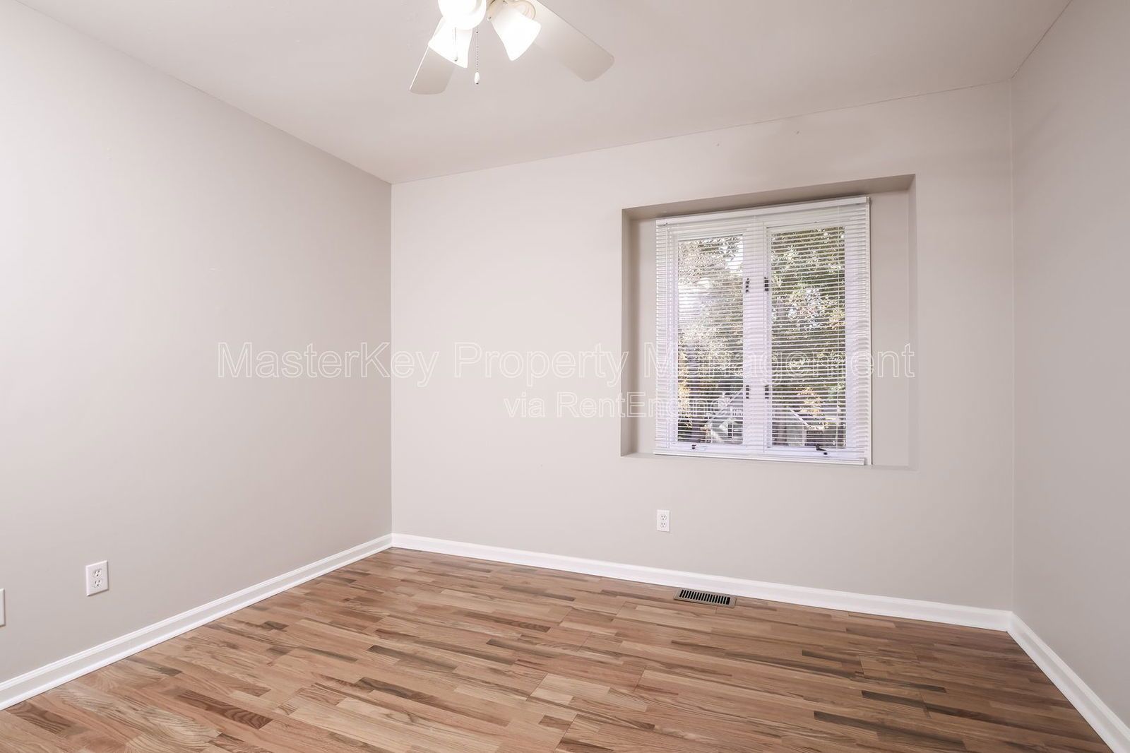 Spacious Split Level Home in Raleigh! property image