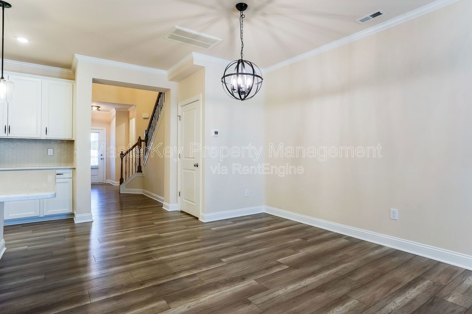 Luxury 4 Bedroom Townhome in Cary! property image