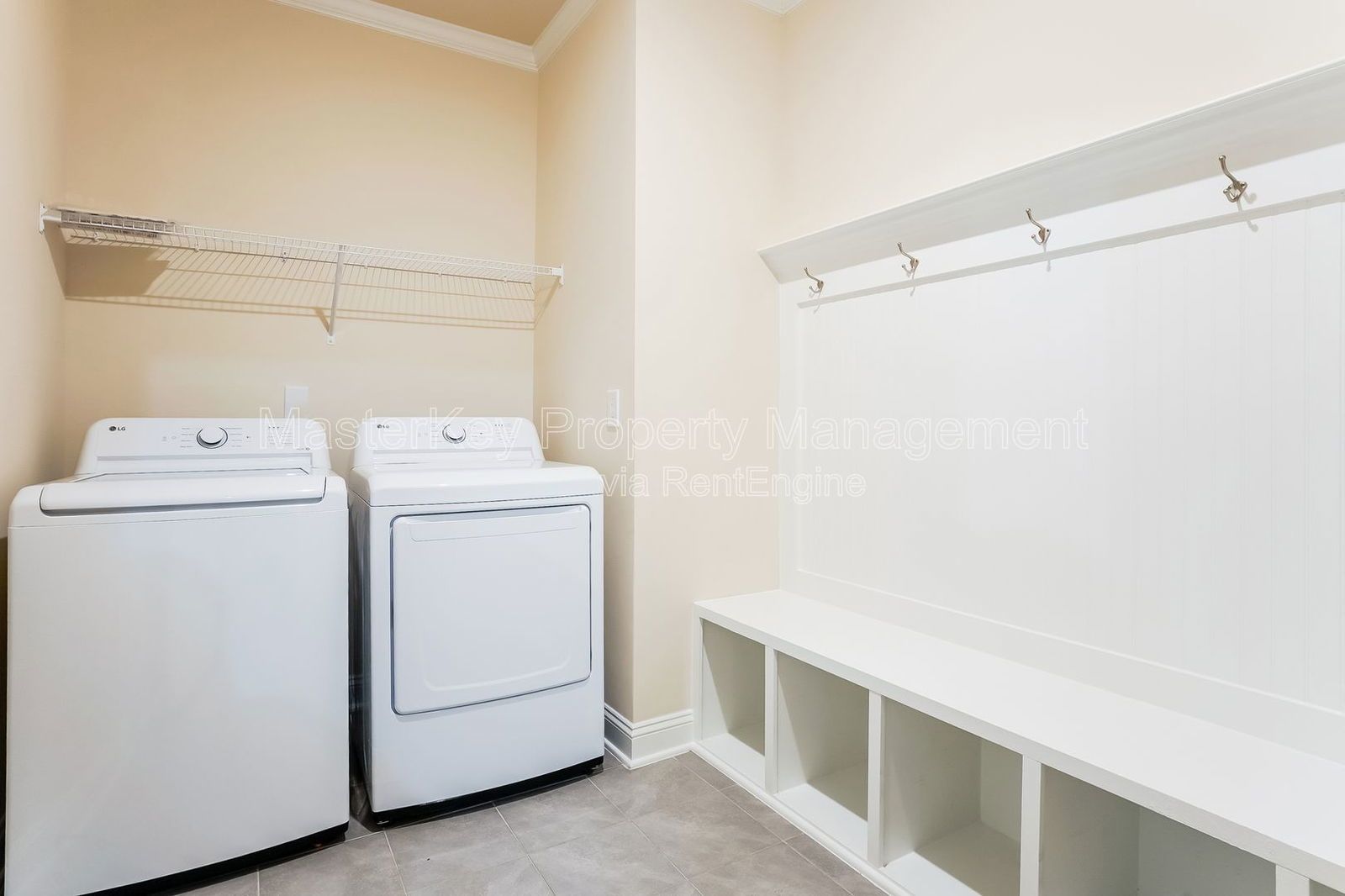 Luxury 4 Bedroom Townhome in Cary! property image