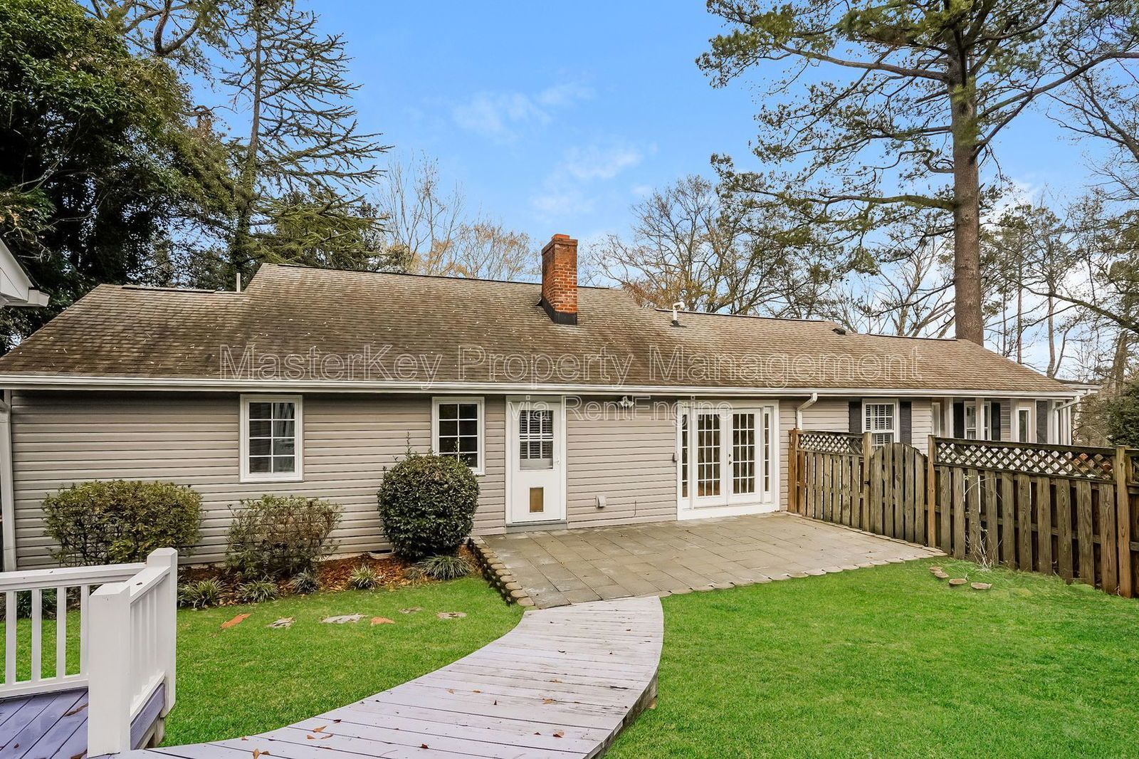 Timeless Executive Home in One of Raleigh’s Most Iconic Neighborhoods! property image