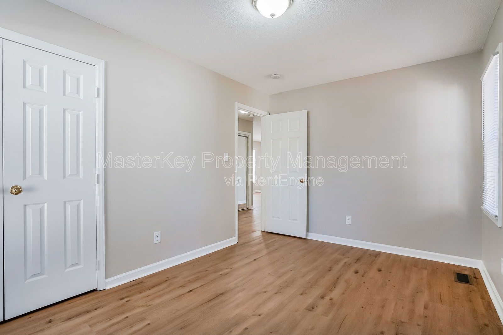 Cozy 3 Bedroom Ranch Style Home Close to US64 and 540! property image