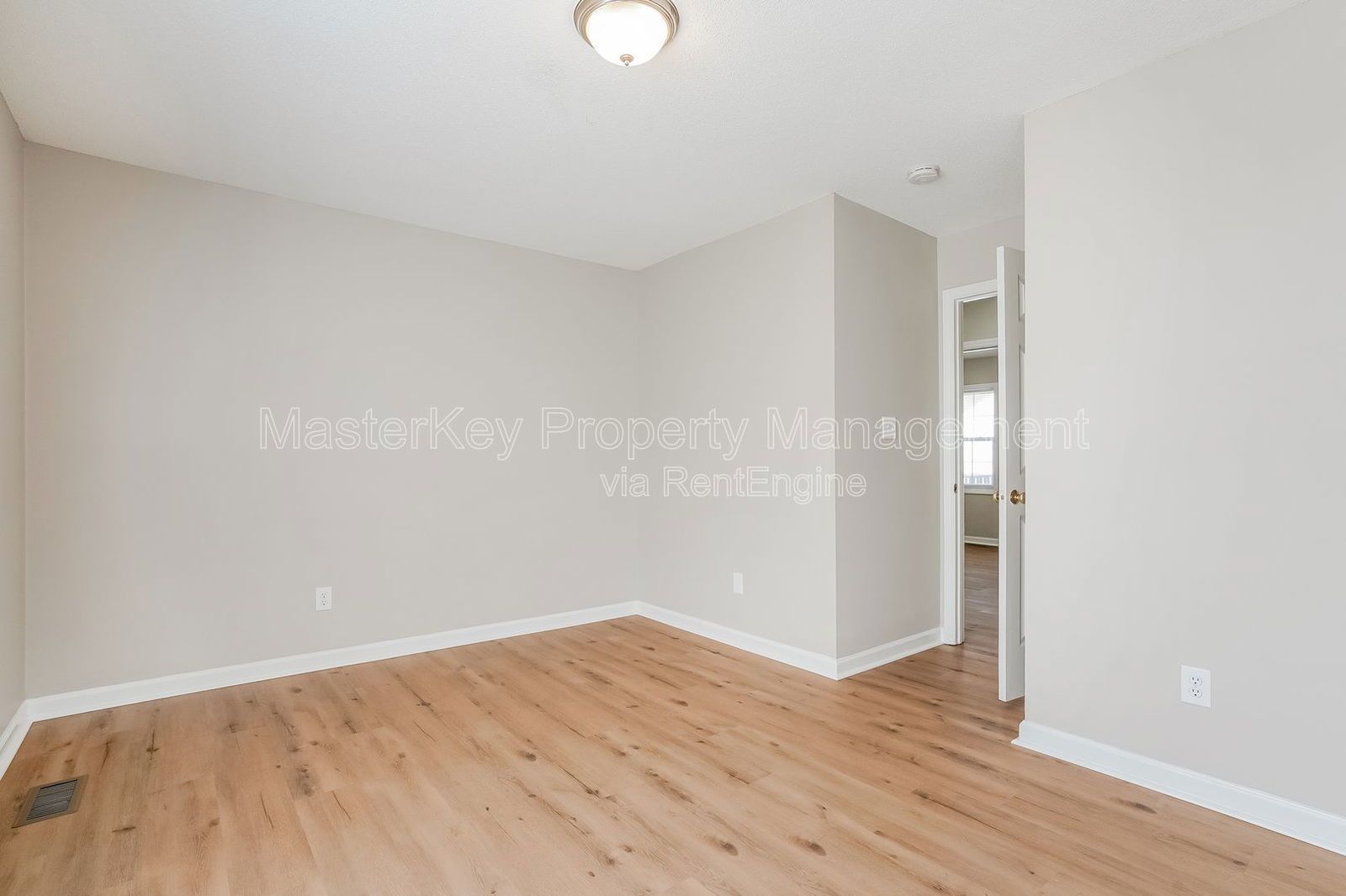 Cozy 3 Bedroom Ranch Style Home Close to US64 and 540! property image