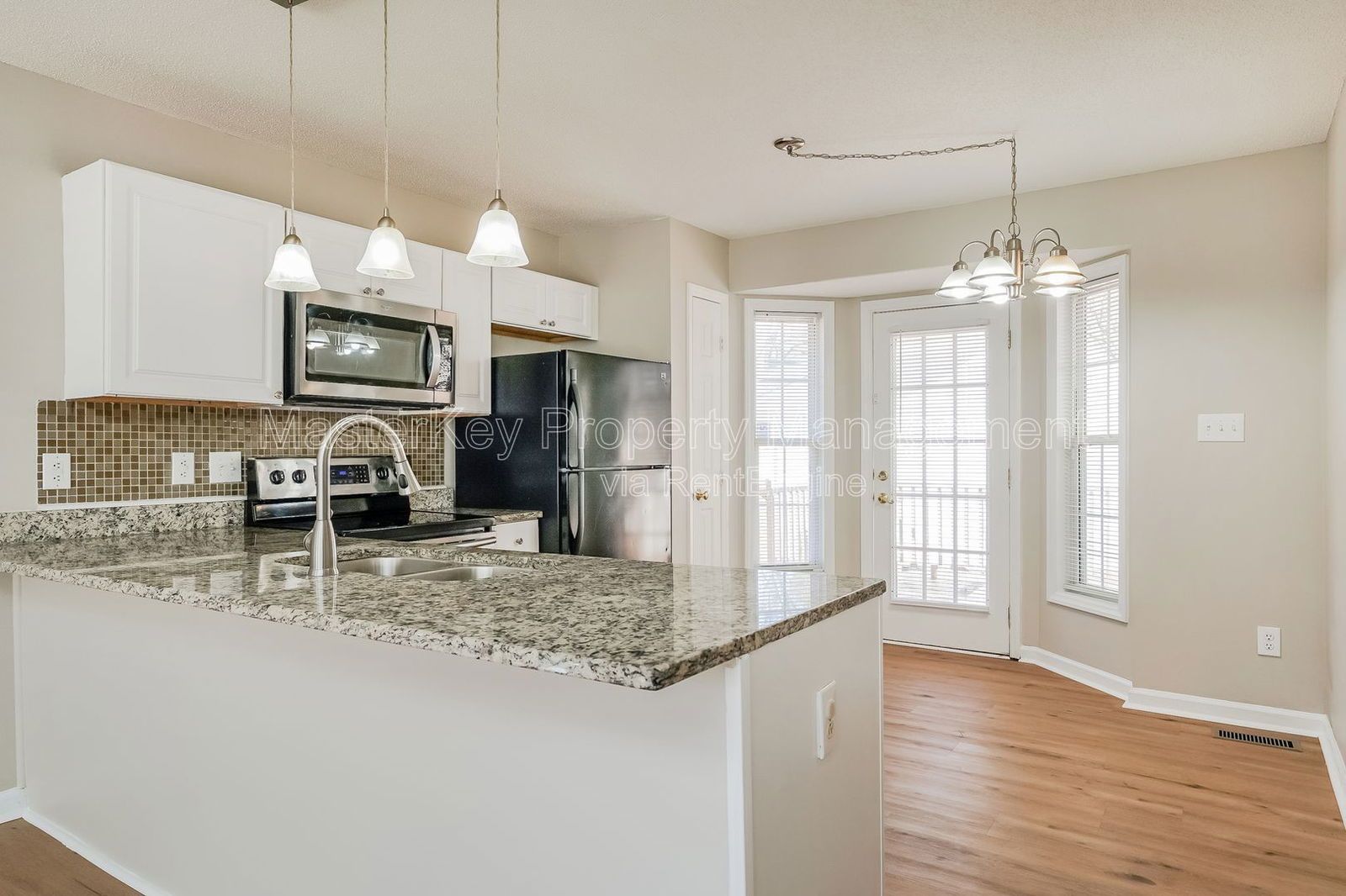 Cozy 3 Bedroom Ranch Style Home Close to US64 and 540! property image