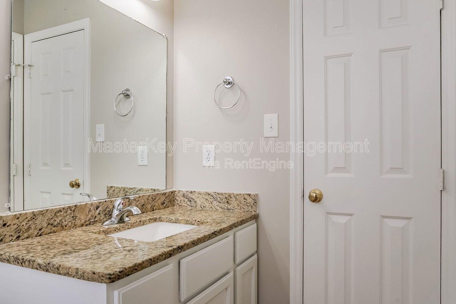 Cozy 3 Bedroom Ranch Style Home Close to US64 and 540! property image