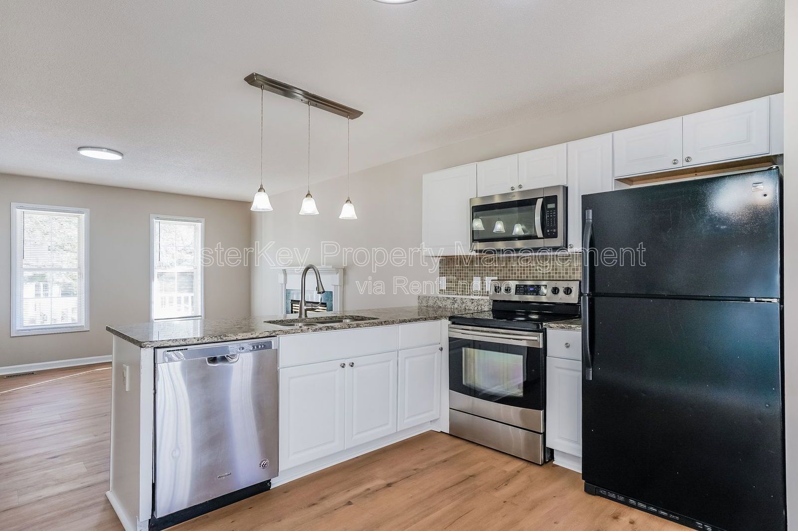 Cozy 3 Bedroom Ranch Style Home Close to US64 and 540! property image