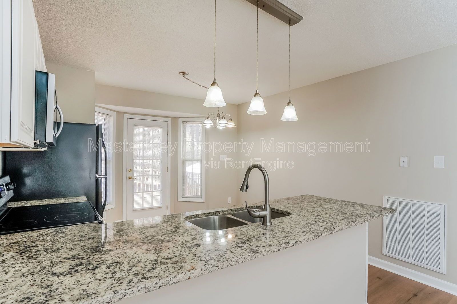 Cozy 3 Bedroom Ranch Style Home Close to US64 and 540! property image