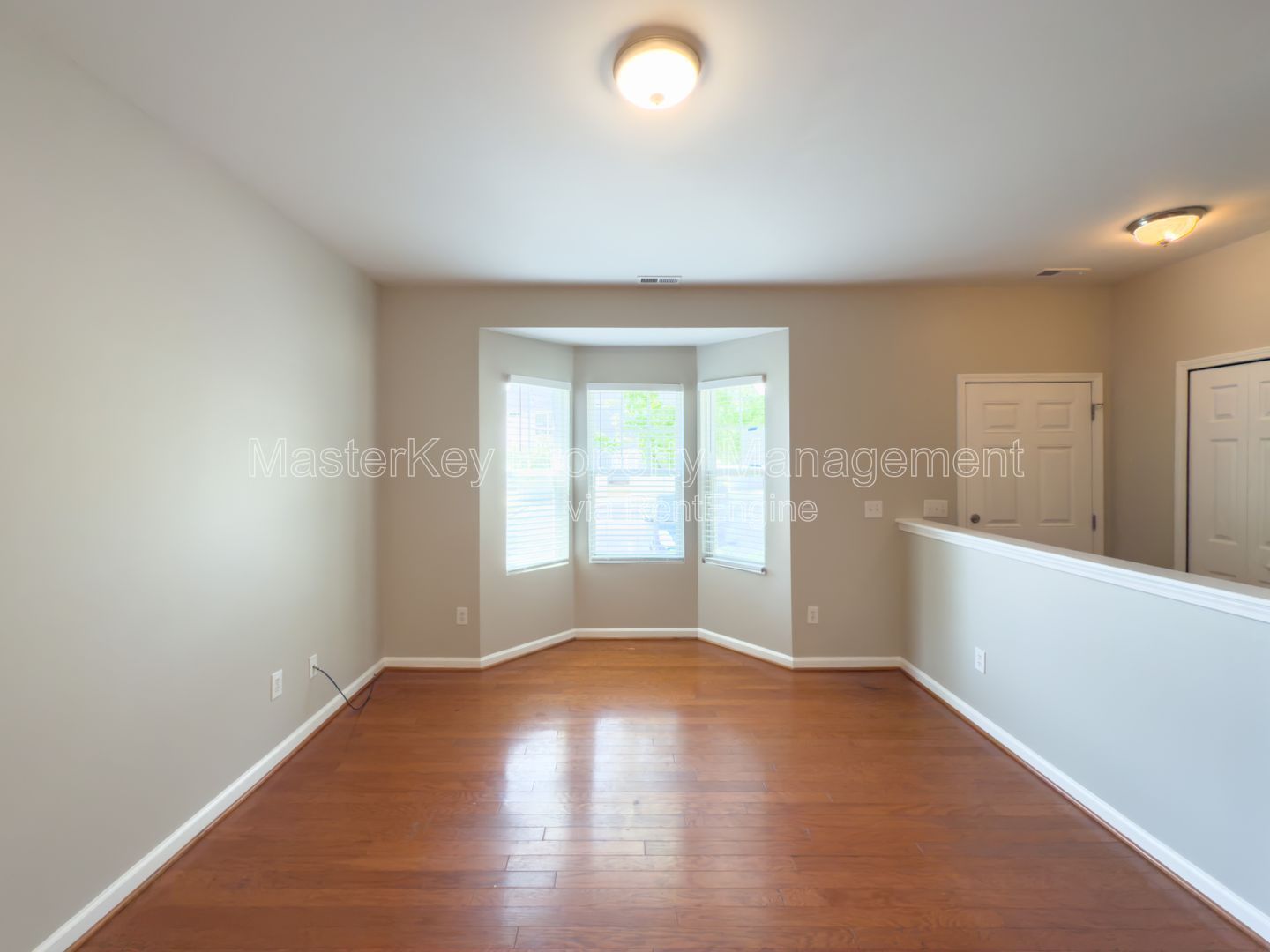 COMING SOON! Well Maintained 2 Story Townhome! property image