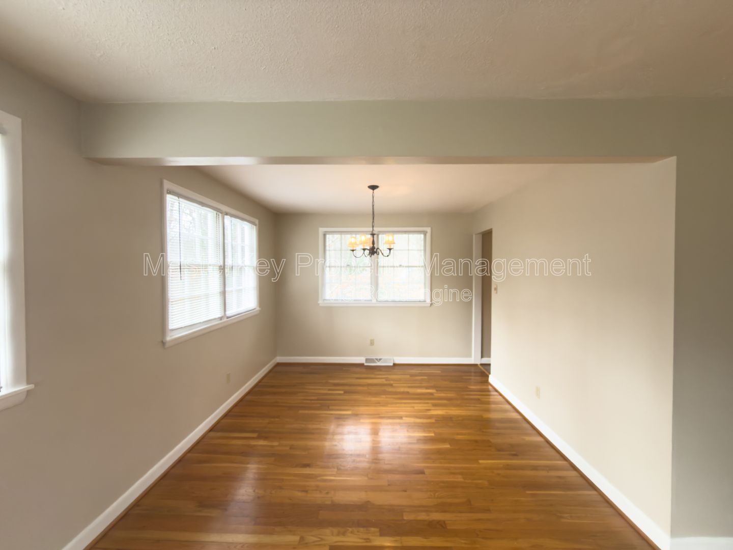 Spacious 4 Bedroom Home in Raleigh! Near North Hills Club! property image