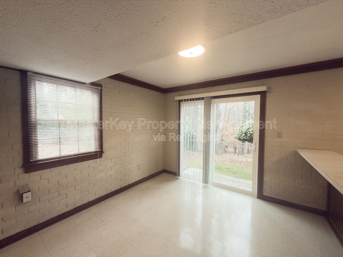 Spacious 4 Bedroom Home in Raleigh! Near North Hills Club! property image