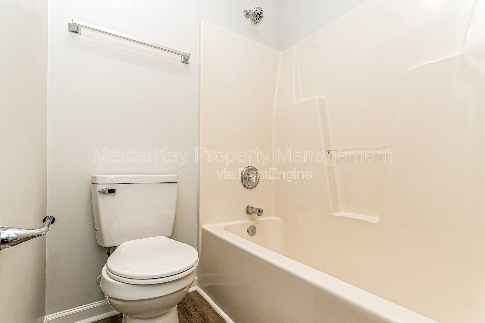 Cozy 3 Bedroom Home Near Downtown Holly Springs! property image