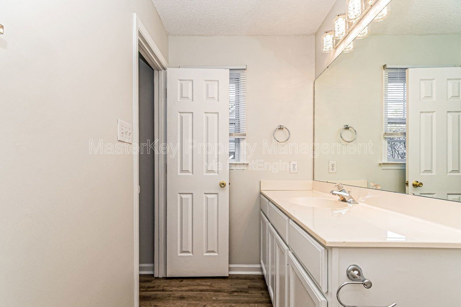 Cozy 3 Bedroom Home Near Downtown Holly Springs! property image