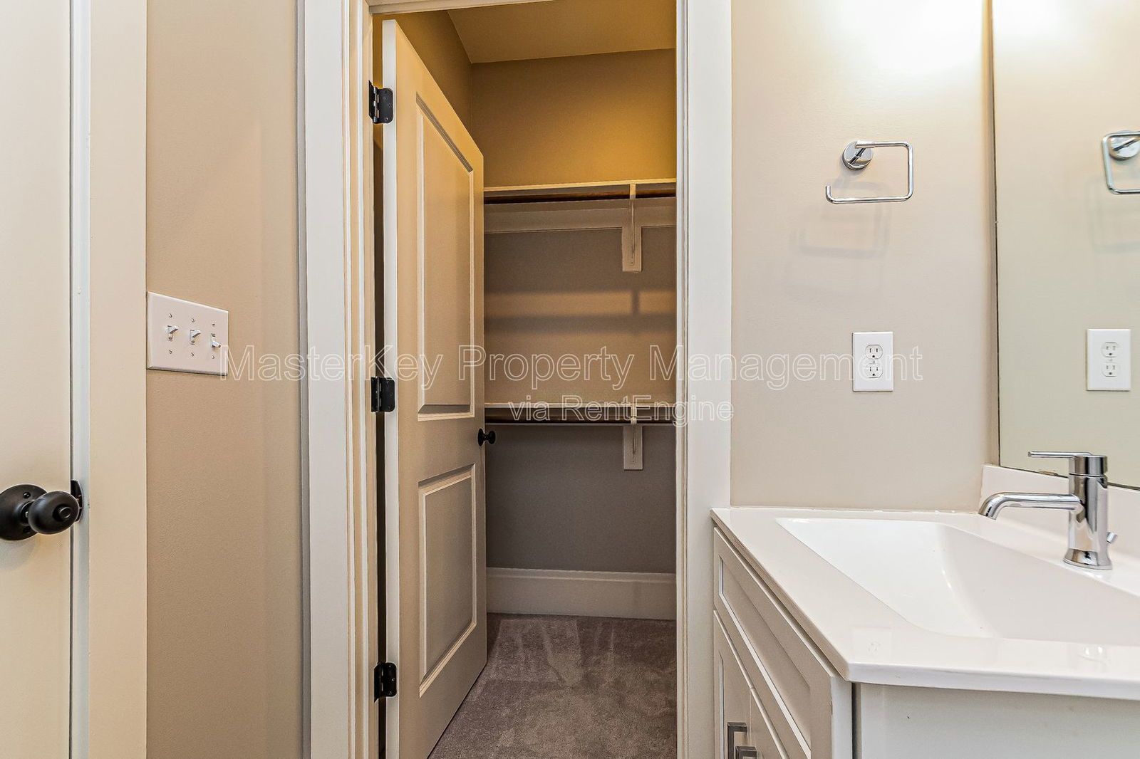 Gorgeous 3 Bedroom Townhouse in Fuquay-Varina! property image