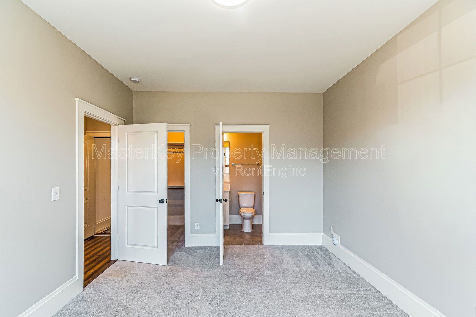 Gorgeous 3 Bedroom Townhouse in Fuquay-Varina! property image